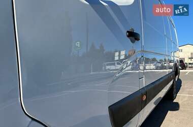 Грузовой фургон Renault Master 2020 в 