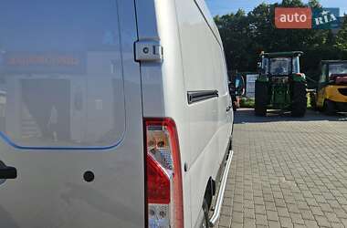 Грузовой фургон Renault Master 2021 в 