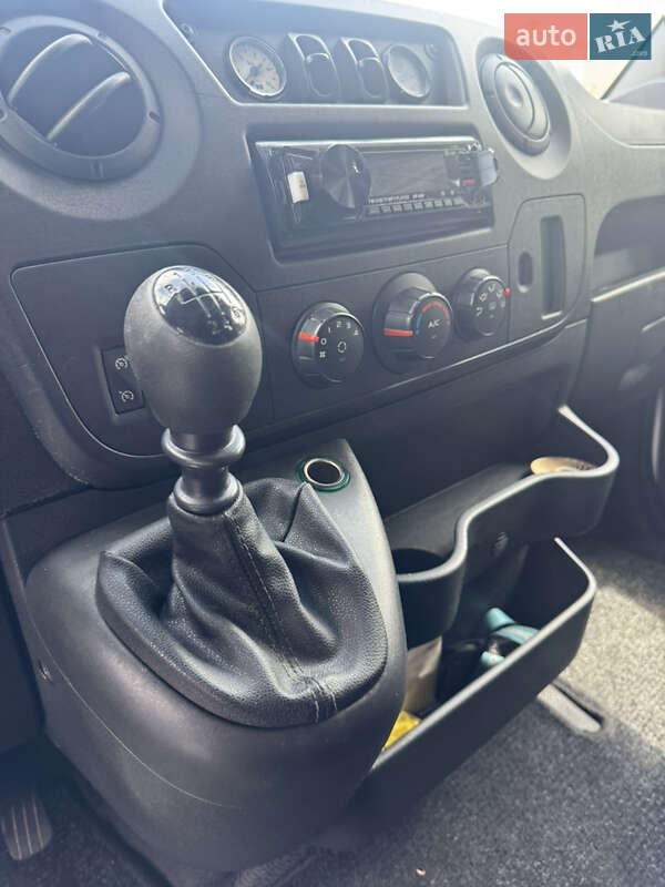 Автовоз Renault Master 2018 в Львове