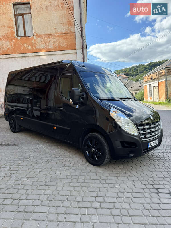 Грузопассажирский фургон Renault Master 2014 в Кременце