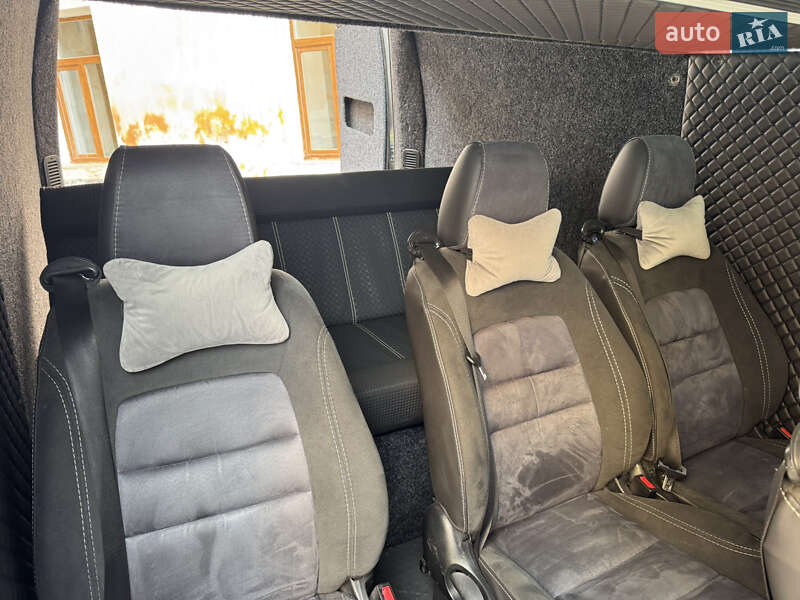Грузопассажирский фургон Renault Master 2014 в Кременце