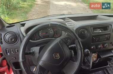 Грузовой фургон Renault Master 2015 в 