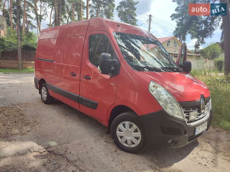 Грузовой фургон Renault Master 2015 в Чернигове
