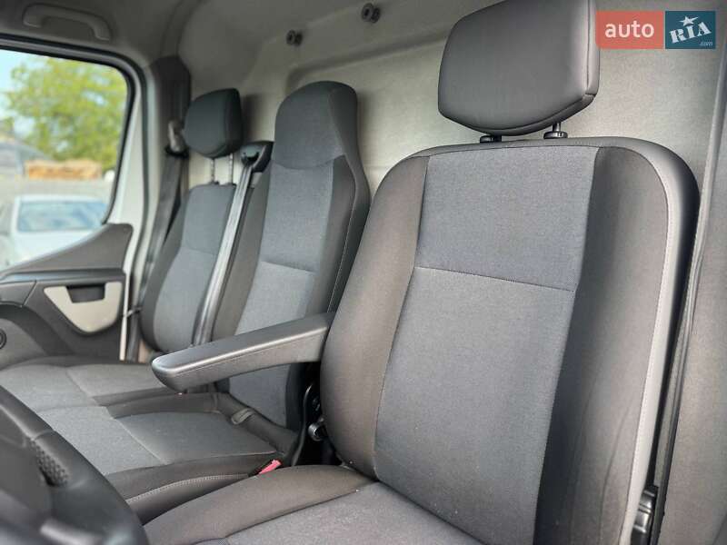 Грузопассажирский фургон Renault Master 2019 в Бродах