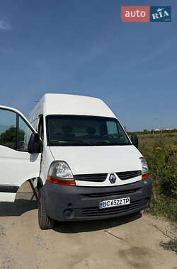 Грузовой фургон Renault Master 2010 в Львове