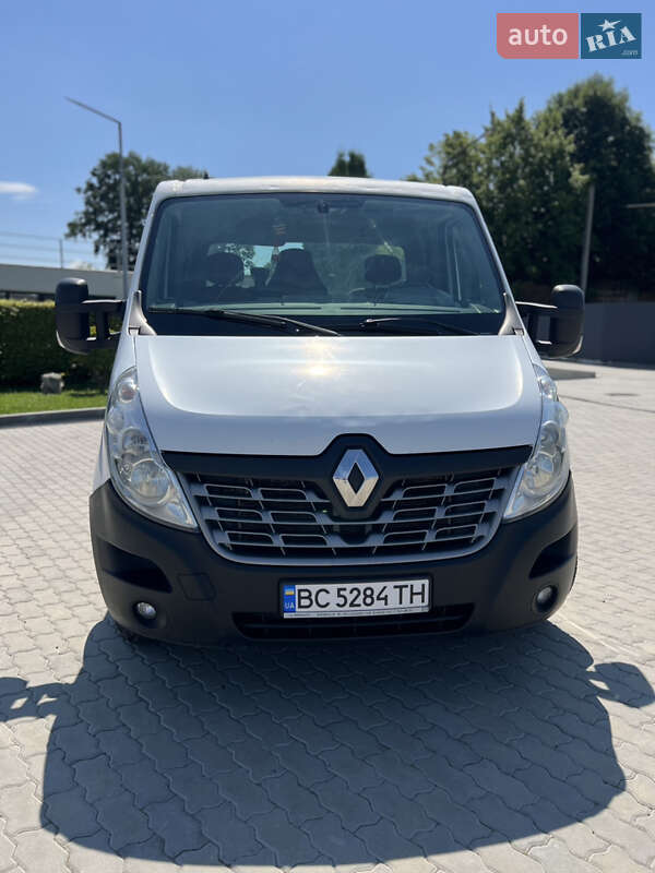 Автовоз Renault Master 2016 в Яворове