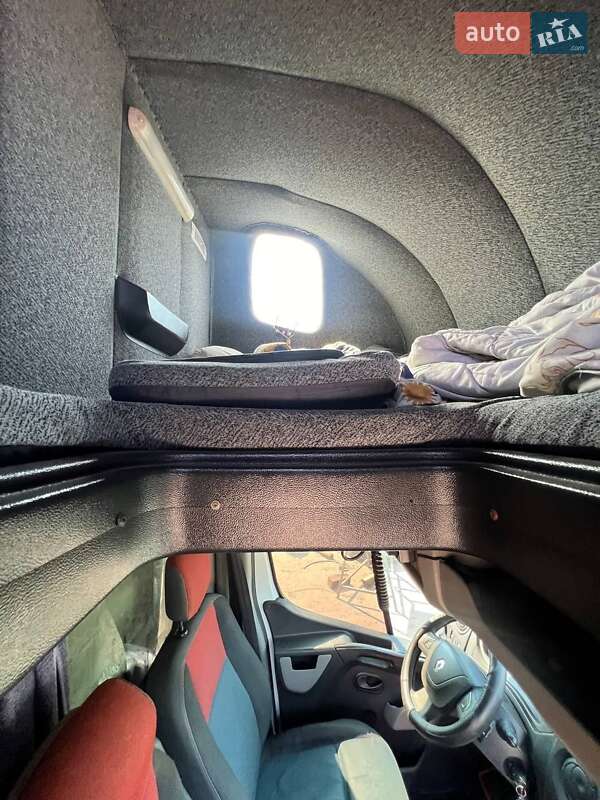 Грузовой фургон Renault Master 2015 в Одессе