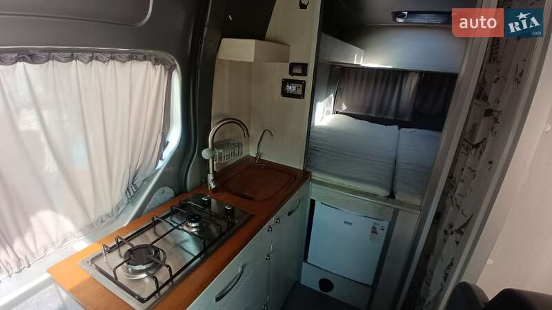 Дом на колесах Renault Master 2011 в Полтаве