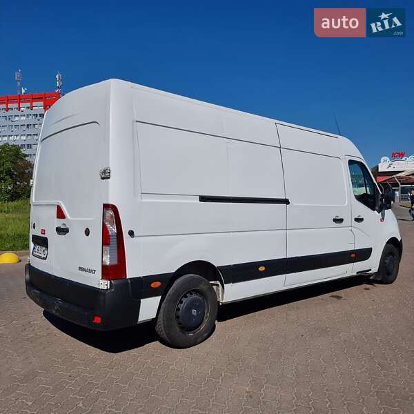 Грузовой фургон Renault Master 2017 в Львове