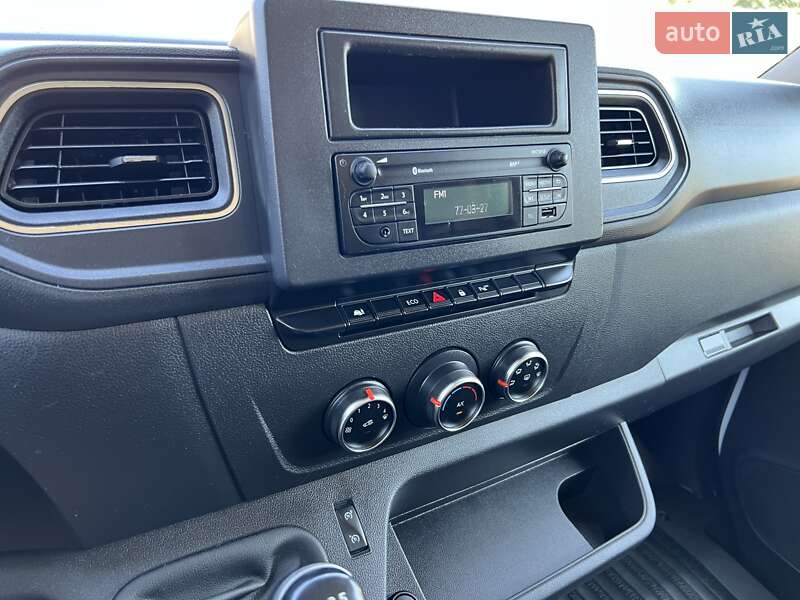 Грузовой фургон Renault Master 2020 в Луцке