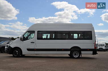 Приміський автобус Renault Master 2012 в Києві