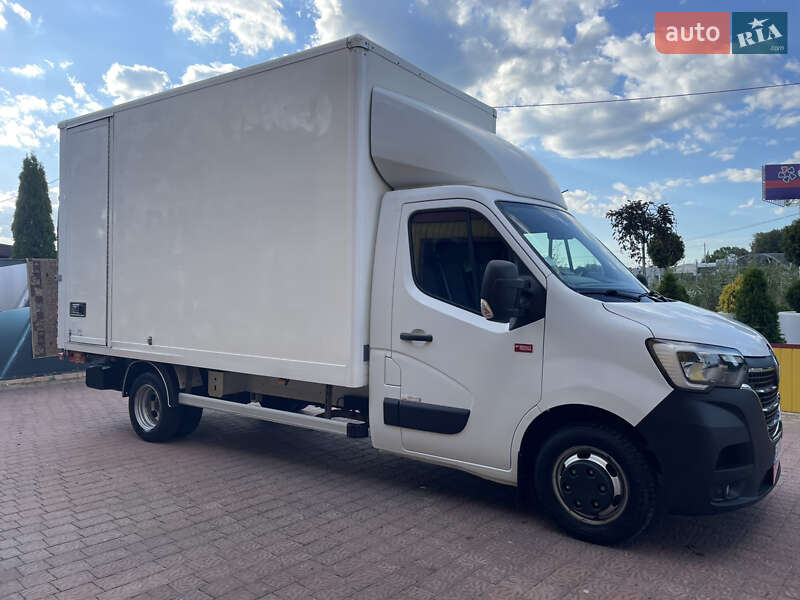 Renault Master 2022