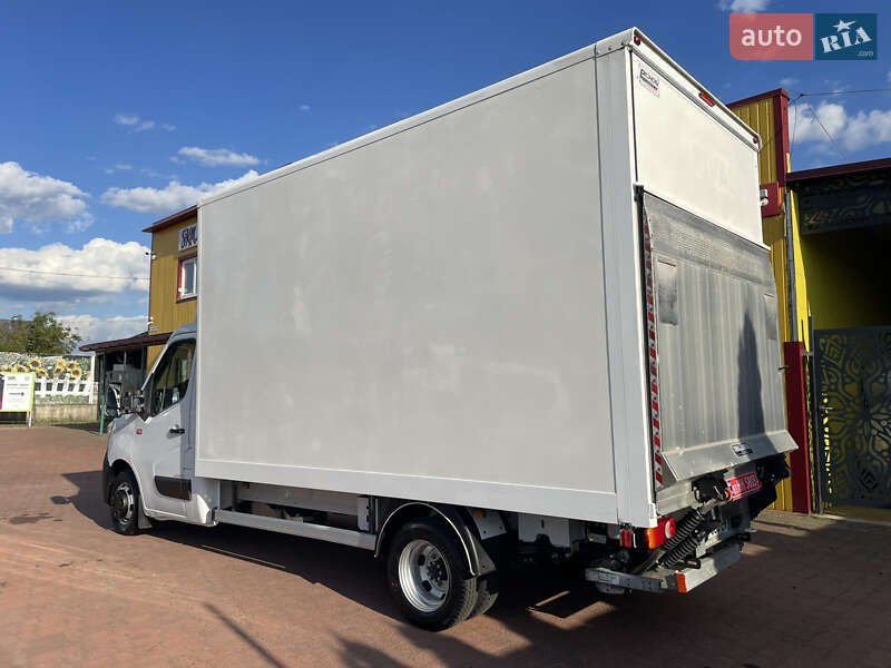 Грузовой фургон Renault Master 2022 в Дрогобыче