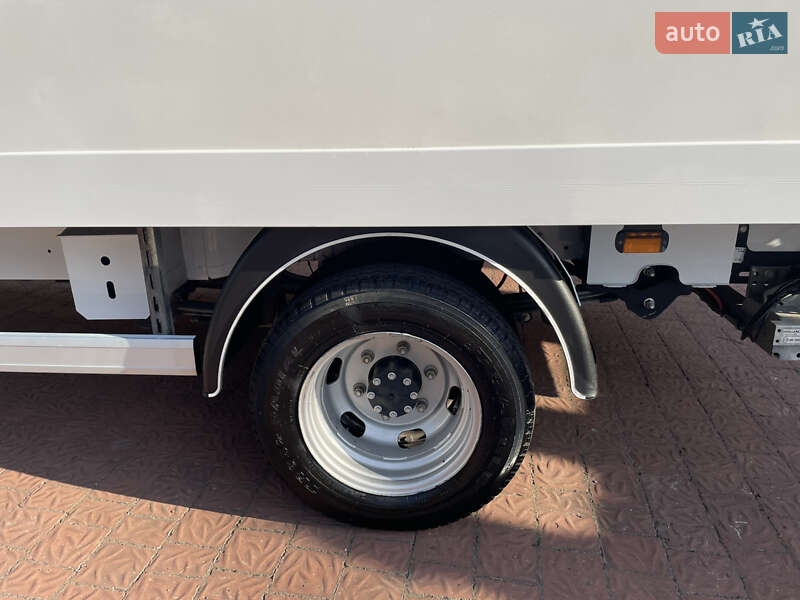 Грузовой фургон Renault Master 2022 в Дрогобыче