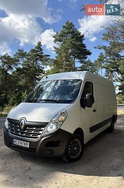 Грузовой фургон Renault Master 2015 в Львове
