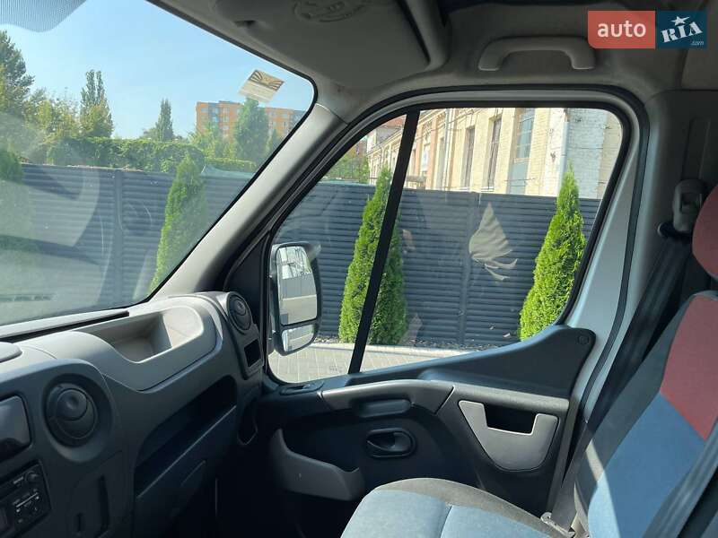 Другие грузовики Renault Master 2015 в Киеве