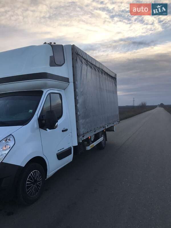 Грузовой фургон Renault Master 2015 в Одессе