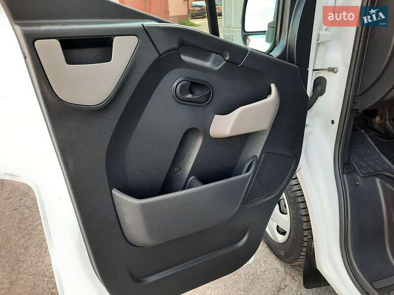 Тентованый Renault Master 2017 в Полтаве