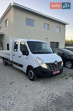 Грузопассажирский фургон Renault Master 2016 в Львове