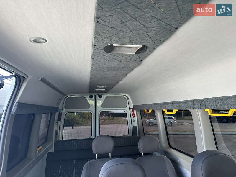 Мікроавтобус Renault Master 2014 в Радивиліві