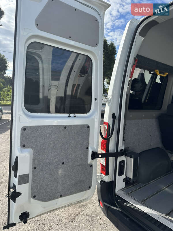 Мікроавтобус Renault Master 2014 в Радивиліві