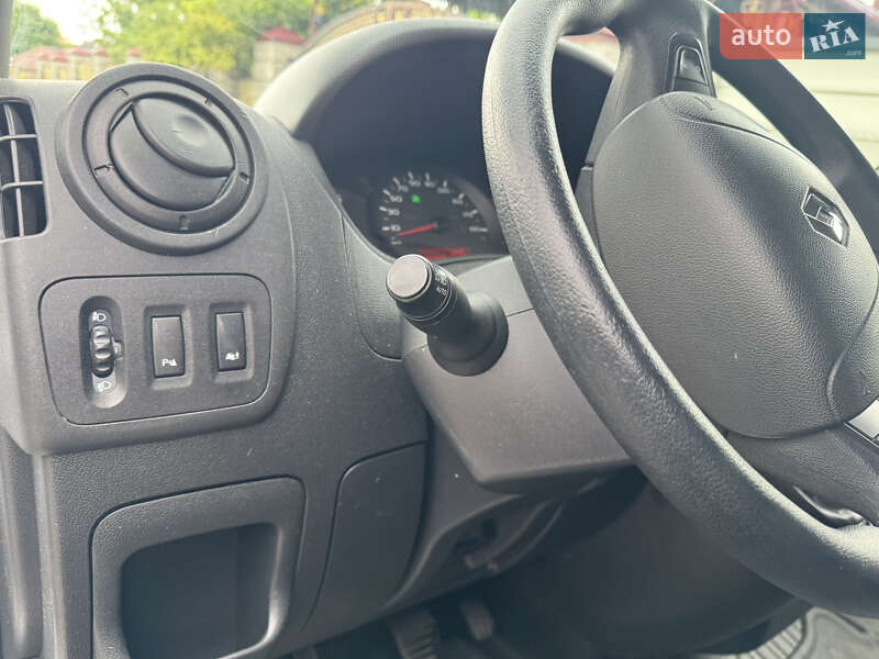 Грузовой фургон Renault Master 2018 в Луцке