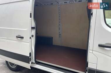 Грузовой фургон Renault Master 2020 в 