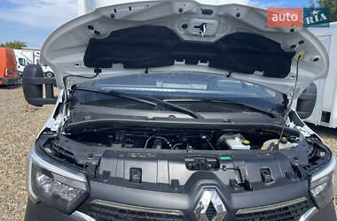 Грузовой фургон Renault Master 2021 в 