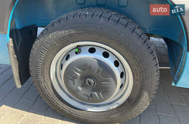 Грузовой фургон Renault Master 2021 в 
