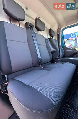 Грузовой фургон Renault Master 2021 в 