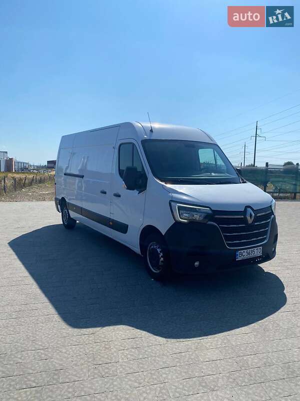 Грузовой фургон Renault Master 2020 в 