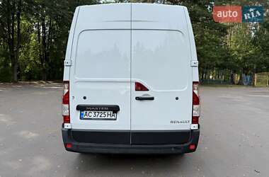 Грузовой фургон Renault Master 2016 в 