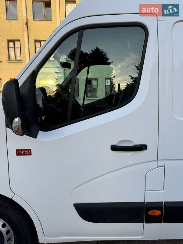 Грузовой фургон Renault Master 2020 в Киеве