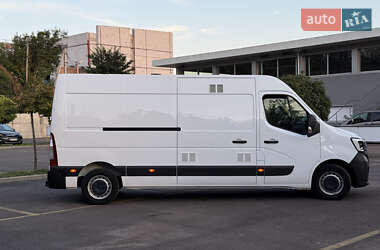Грузовой фургон Renault Master 2021 в 