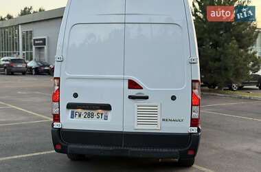 Грузовой фургон Renault Master 2021 в 
