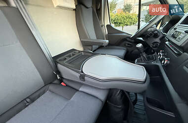 Грузовой фургон Renault Master 2021 в 