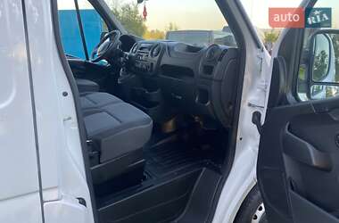 Грузовой фургон Renault Master 2019 в 