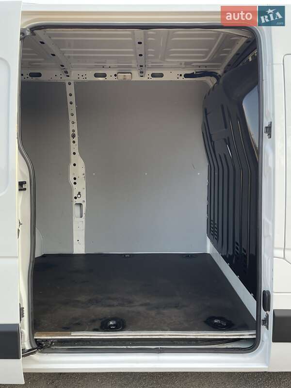 Грузовой фургон Renault Master 2020 в Днепре фото 37 Грузовой фургон Renault Master 2020 в Днепре