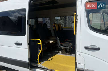 Микроавтобус Renault Master 2017 в 