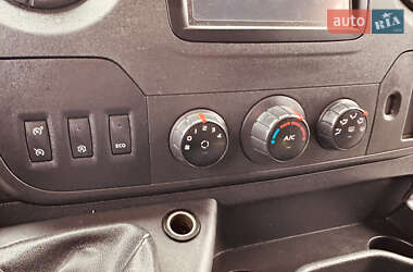 Грузовой фургон Renault Master 2019 в 
