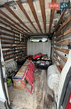 Грузовой фургон Renault Master 2004 в 