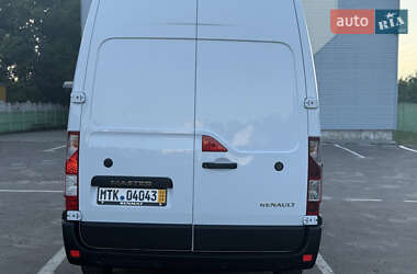 Грузовой фургон Renault Master 2021 в 