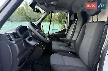 Грузовой фургон Renault Master 2021 в 
