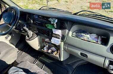Грузовой фургон Renault Master 2006 в 