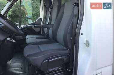 Грузовой фургон Renault Master 2018 в 