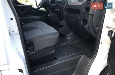 Грузовой фургон Renault Master 2018 в 