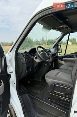 Грузовой фургон Renault Master 2017 в 