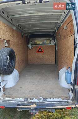 Грузовой фургон Renault Master 2007 в 