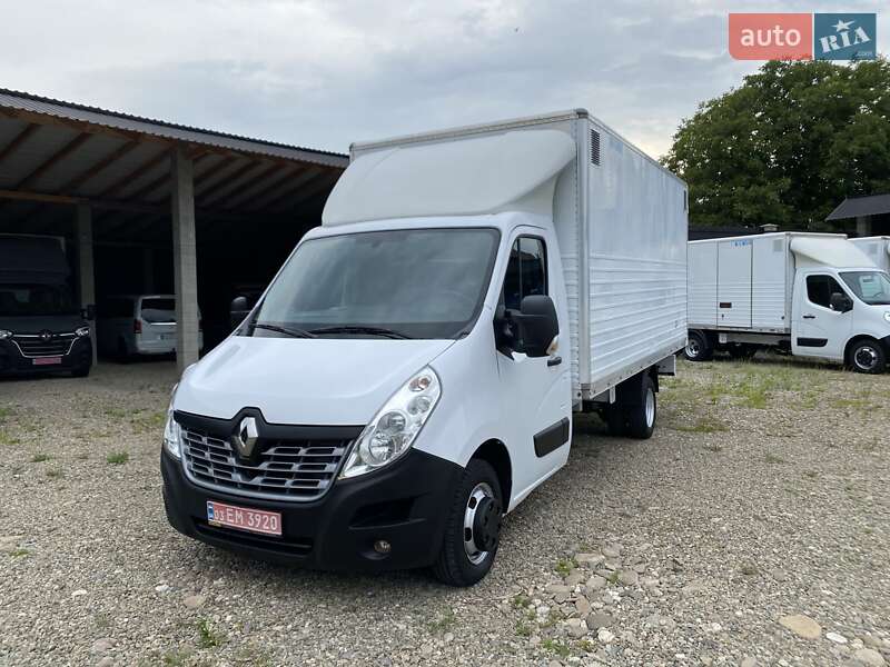 Грузовой фургон Renault Master 2019 в 