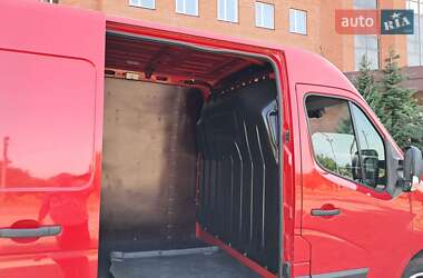 Грузовой фургон Renault Master 2020 в 